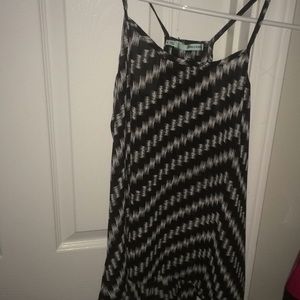 black and white flowy tank top